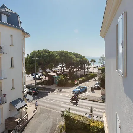 Апартаменты Parc De Pontaillac-30 By Interhome Во-сюр-Мер