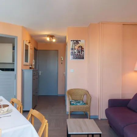 Parc De Pontaillac-30 By Interhome Апартаменты *