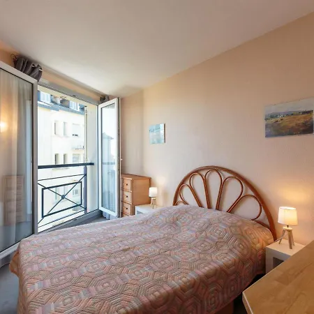 Апартаменты Parc De Pontaillac-30 By Interhome *